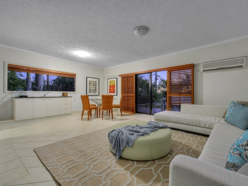 13/24 Philip Street, Hawthorne QLD 4171