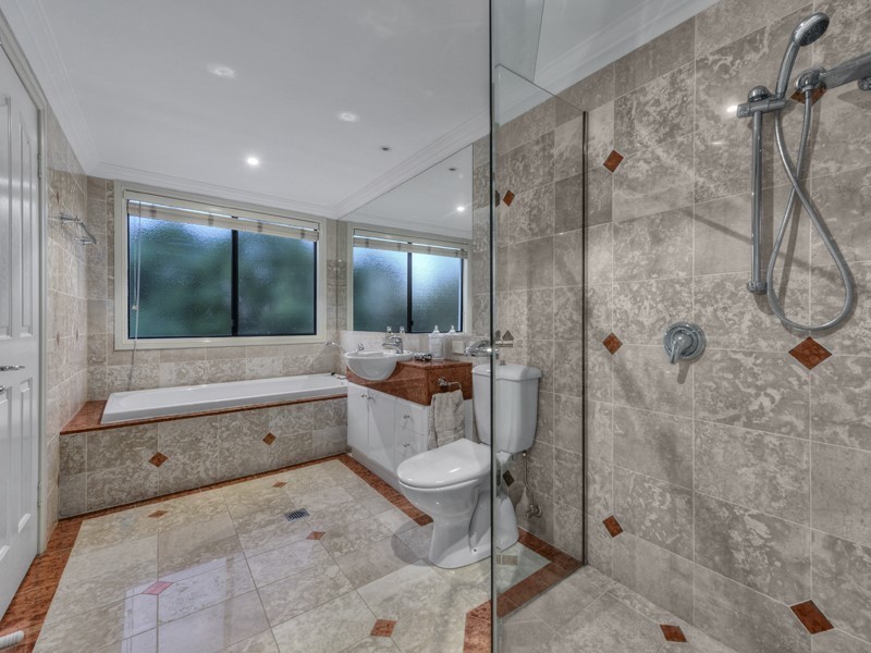 13/24 Philip Street, Hawthorne QLD 4171