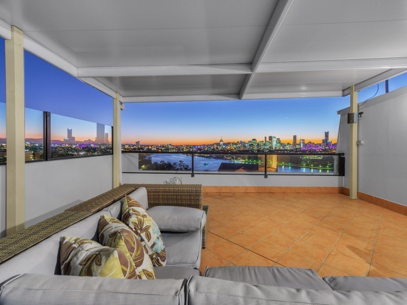 13/24 Philip Street, Hawthorne QLD 4171