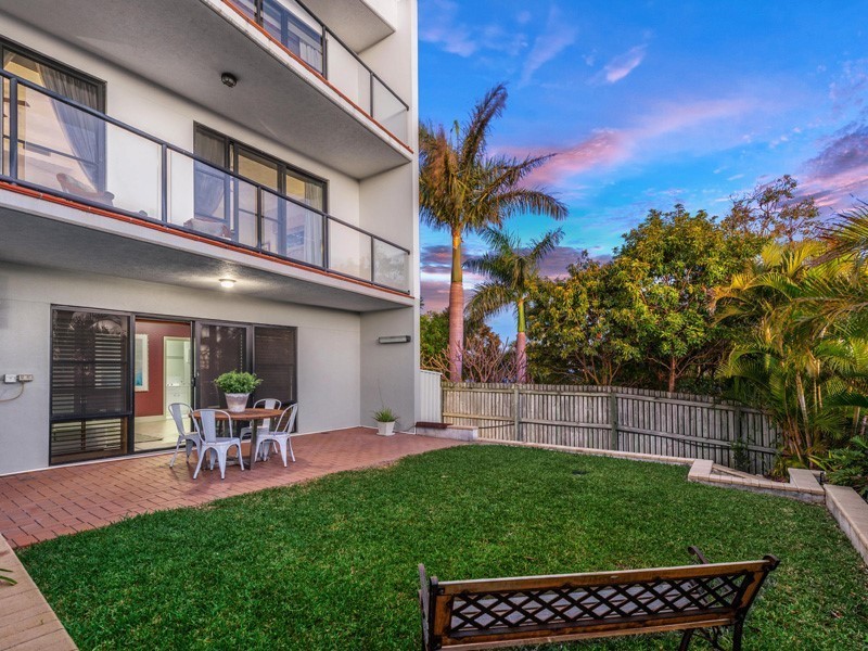 13/24 Philip Street, Hawthorne QLD 4171