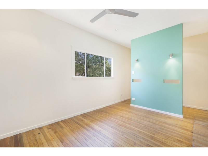 115 Bennetts Road, Norman Park QLD 4170