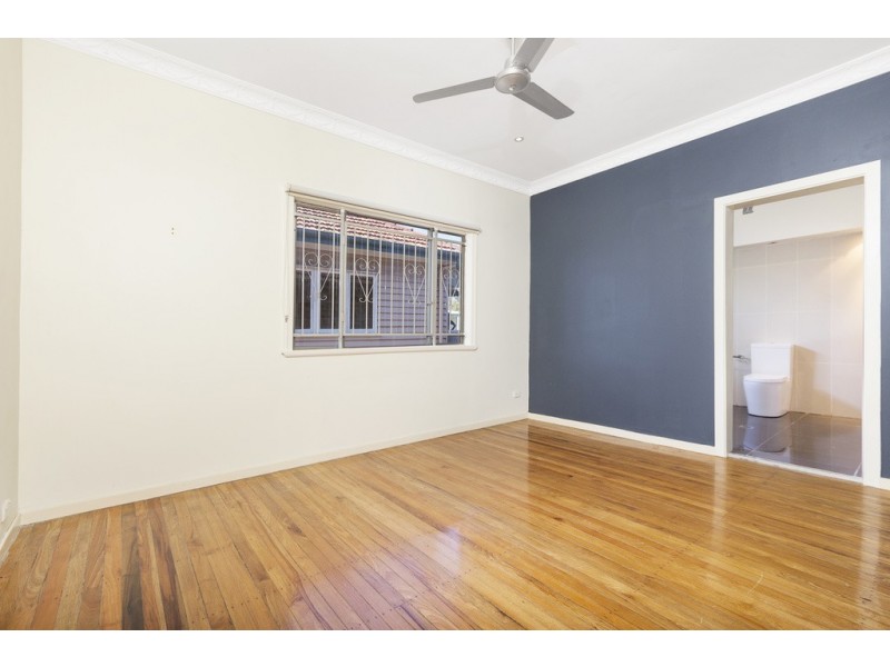 115 Bennetts Road, Norman Park QLD 4170