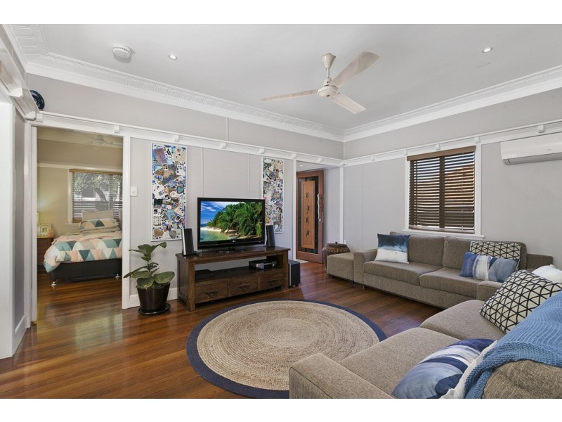 13 Michael Street, Bulimba QLD 4171