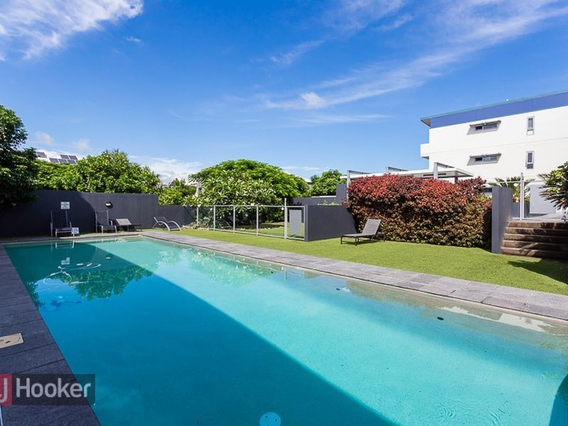 12/18 Riverbend Place, Bulimba QLD 4171