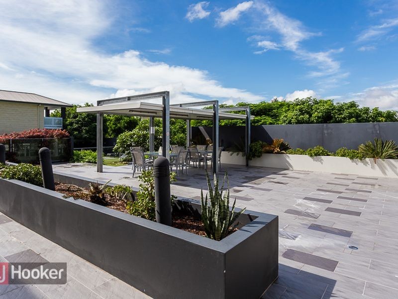 12/18 Riverbend Place, Bulimba QLD 4171