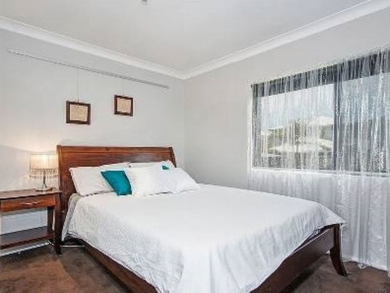 2/38 Belgrave Street, Balmoral QLD 4171