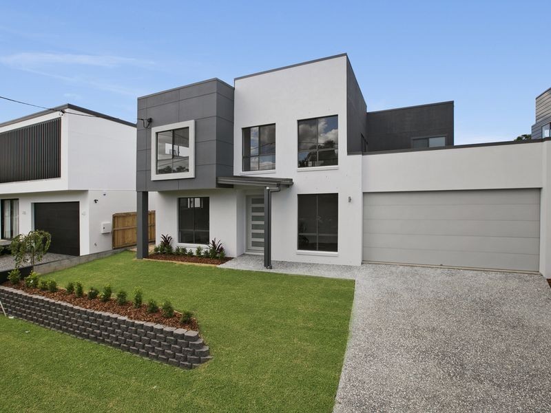 11 Bulimba Parade, Bulimba QLD 4171