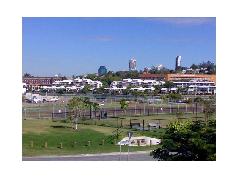 24 River Reach, Bulimba QLD 4171