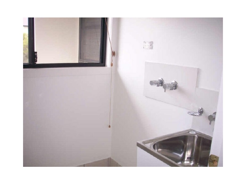 2/310 Hawthorne Road, Hawthorne QLD 4171