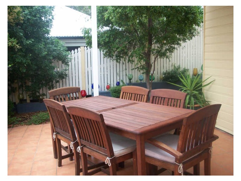 24A Parry Street, Bulimba QLD 4171