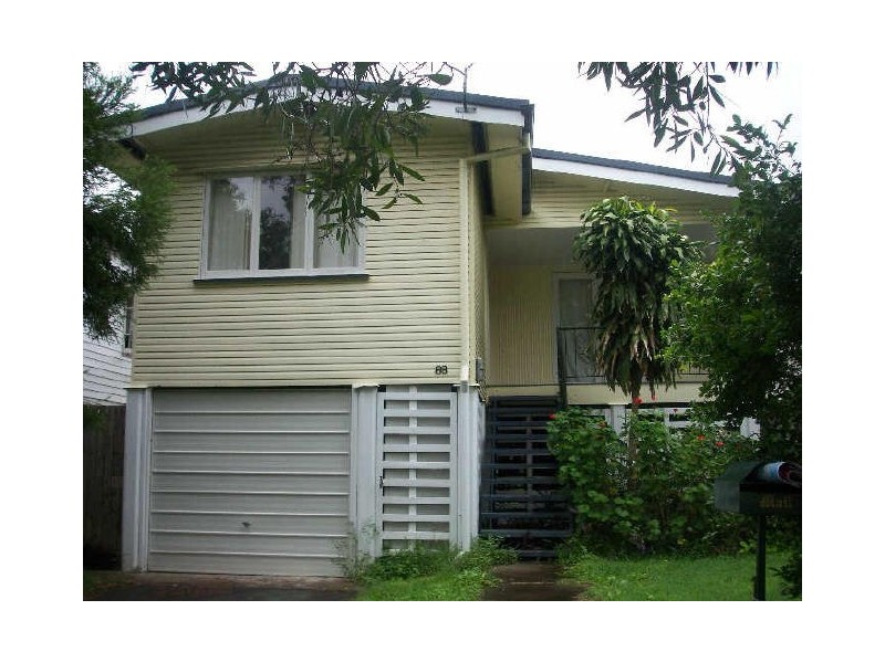88 Smallman Street, Bulimba QLD 4171
