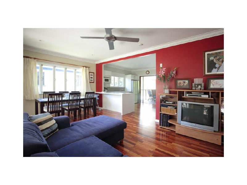 3 Oberon Street, Morningside QLD 4170