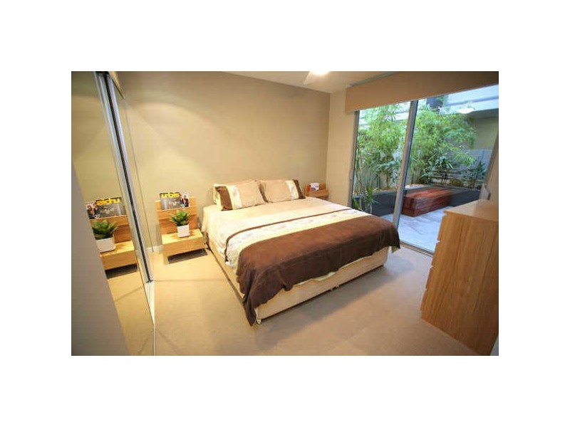 4/18 Riverbend Place, Bulimba QLD 4171