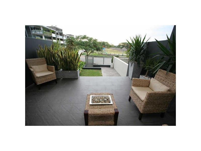 4/18 Riverbend Place, Bulimba QLD 4171