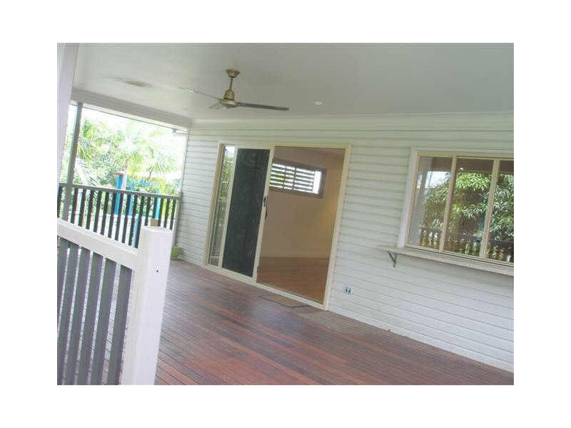 111 Belgrave Street, Morningside QLD 4170
