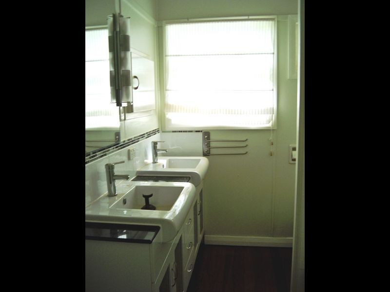 112 Victoria Street, Morningside QLD 4170