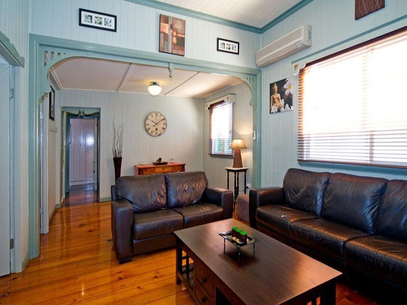 268 Bennetts Road, Norman Park QLD 4170