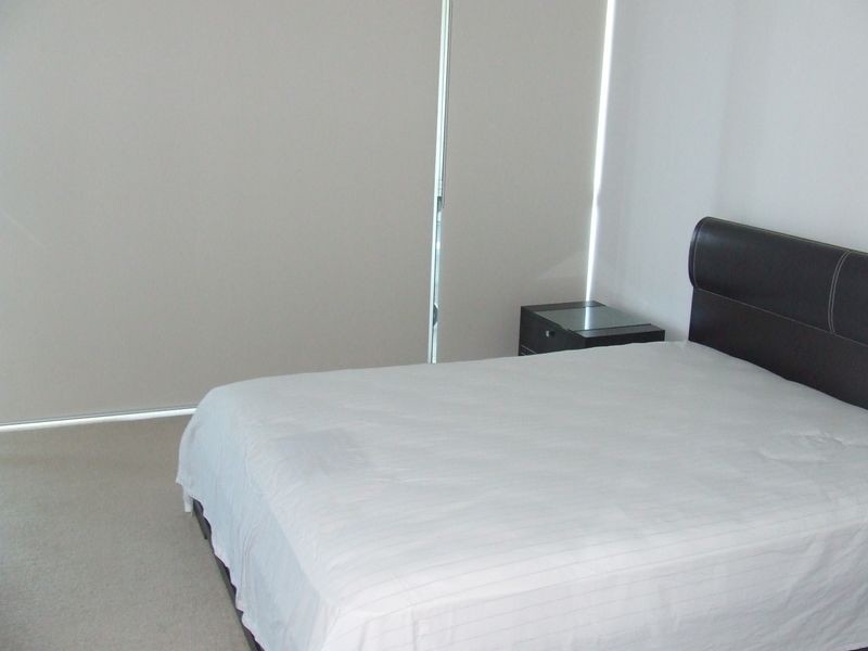 131/16 Waterline Crescent, Bulimba QLD 4171