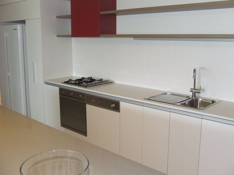 131/16 Waterline Crescent, Bulimba QLD 4171