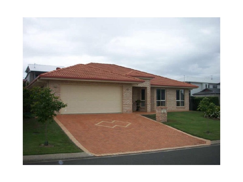 18 Woodland Crescent, Murarrie QLD 4172