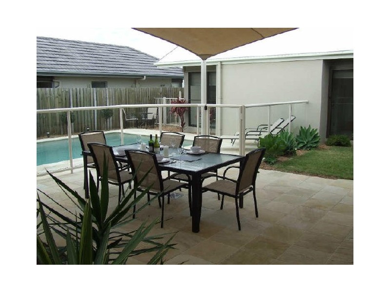50 Mossvale Drive, Wakerley QLD 4154
