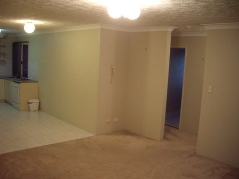 1/94 Cavendish Road, Coorparoo QLD 4151