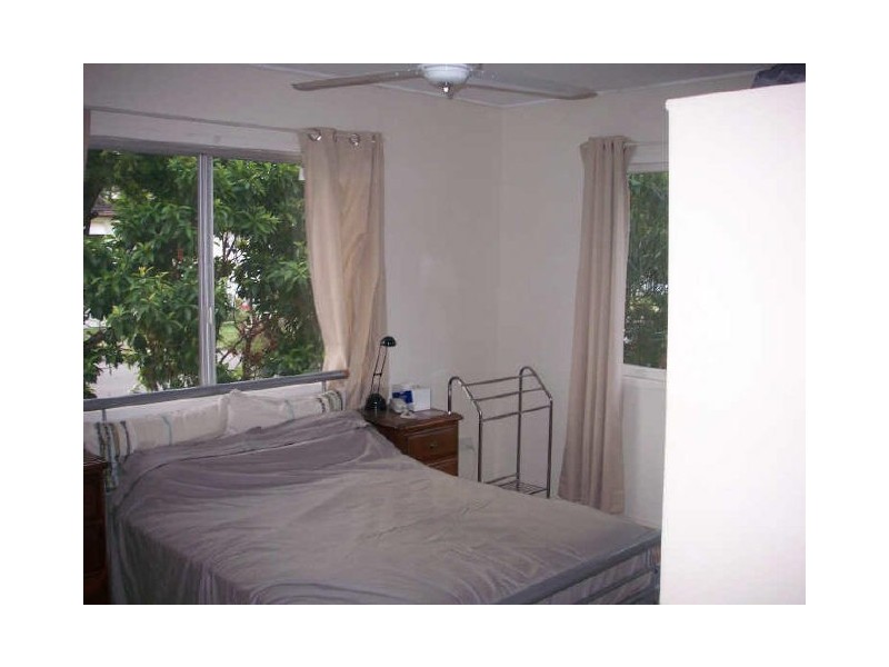 71 Harrison Street, Bulimba QLD 4171