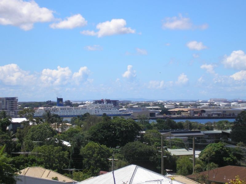 10/36 Pine Street, Bulimba QLD 4171