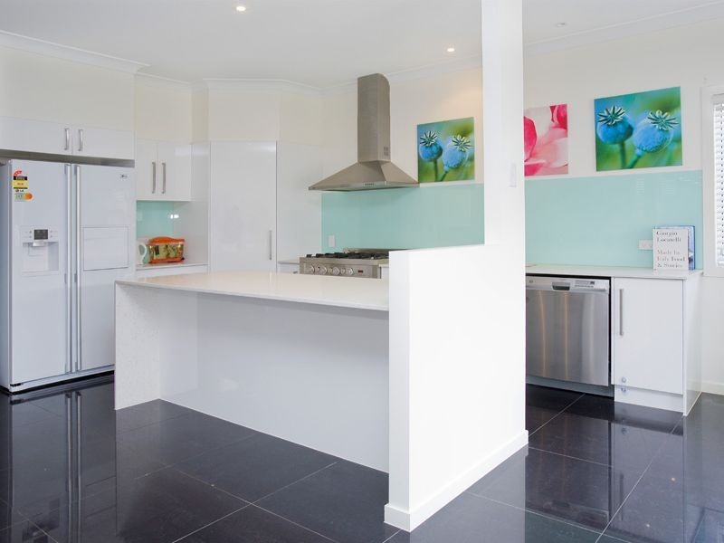 80 Nordenfeldt Street, Cannon Hill QLD 4170