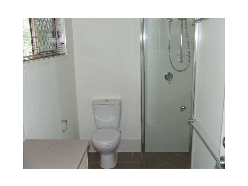 3/284 Wynnum Road, Norman Park QLD 4170