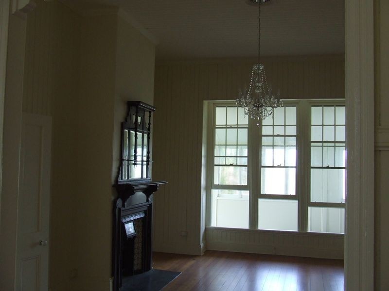 84 Mowbray Terrace, East Brisbane QLD 4169