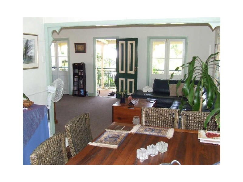 76 Gatling Road, Cannon Hill QLD 4170