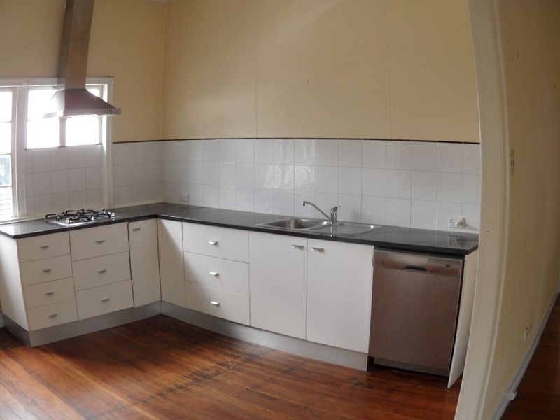 336 Wynnum Road, Norman Park QLD 4170