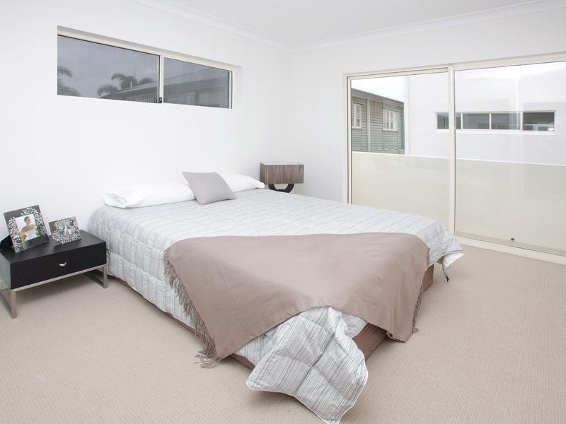 8/20 Love Street, Bulimba QLD 4171
