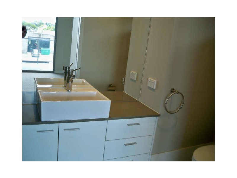 25/70 Love Street, Bulimba QLD 4171