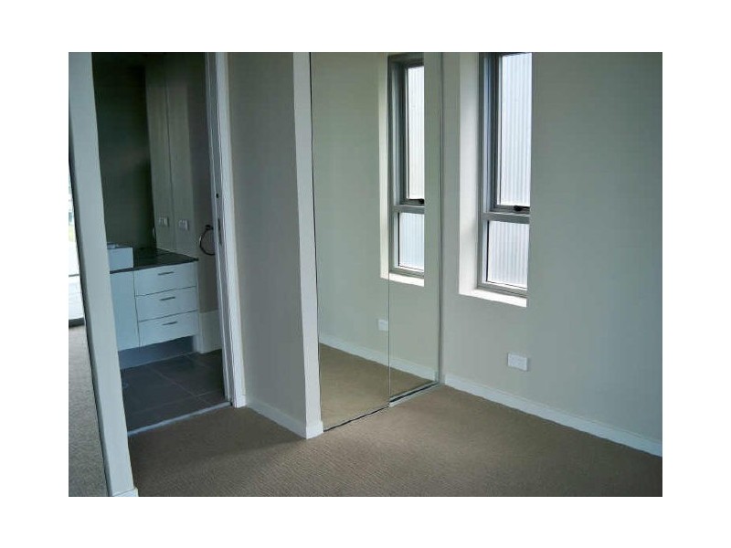 25/70 Love Street, Bulimba QLD 4171