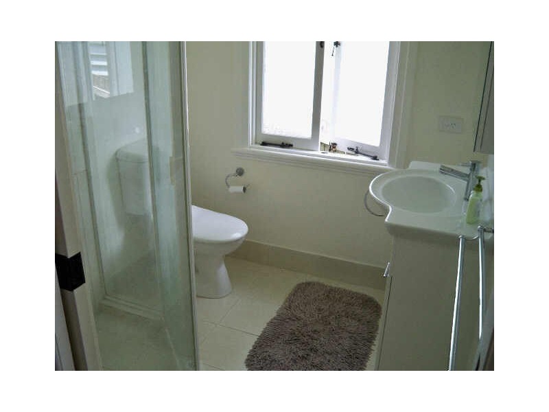 75 Agnew Street, Norman Park QLD 4170