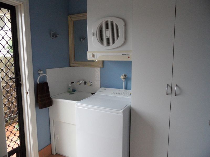 2/65 Wickham Street, Morningside QLD 4170