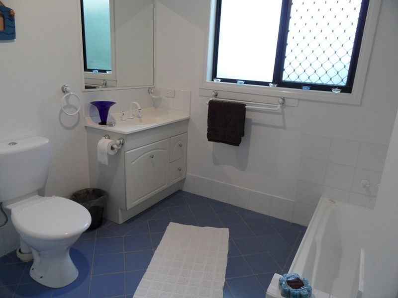 2/65 Wickham Street, Morningside QLD 4170