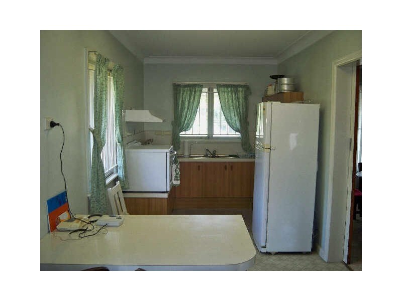 12 Derby Street, Balmoral QLD 4171