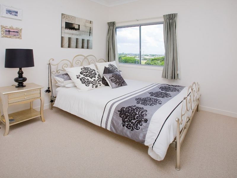 2/25 Princess Street, Bulimba QLD 4171