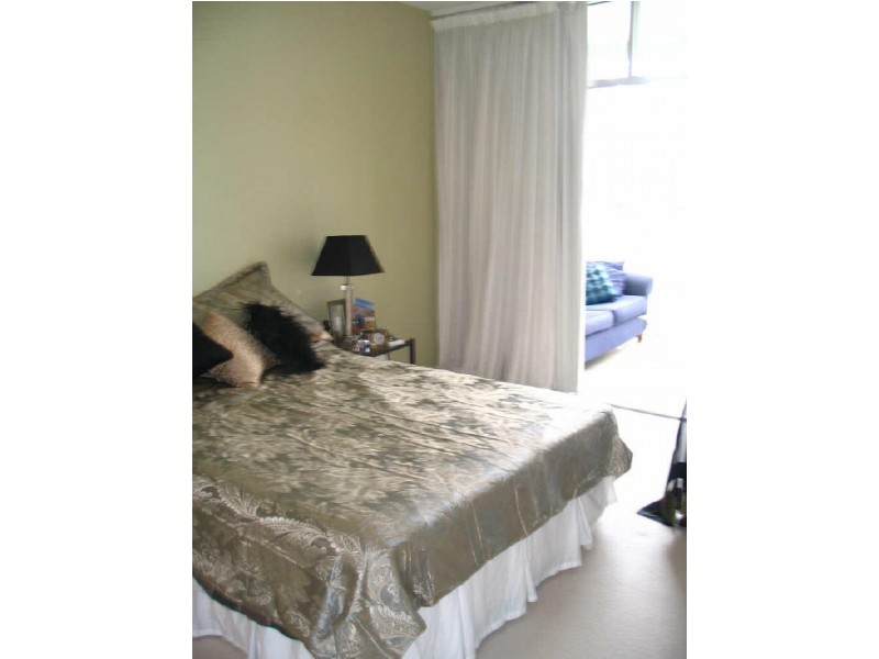 8/43 Love Street, Bulimba QLD 4171