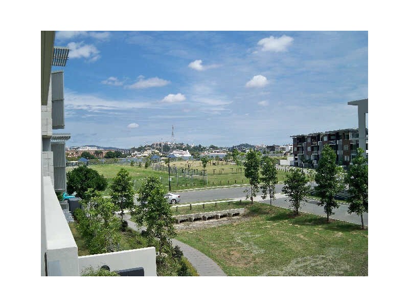 24/18 Riverbend Place, Bulimba QLD 4171