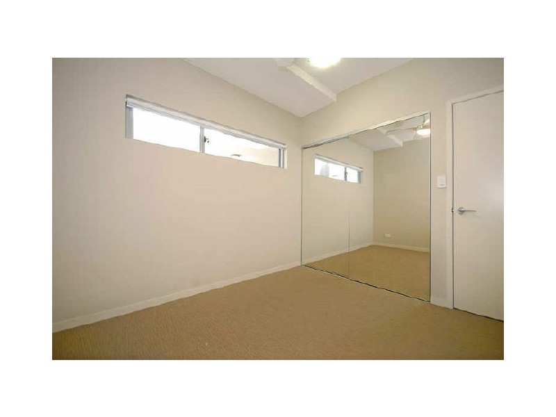 24/18 Riverbend Place, Bulimba QLD 4171
