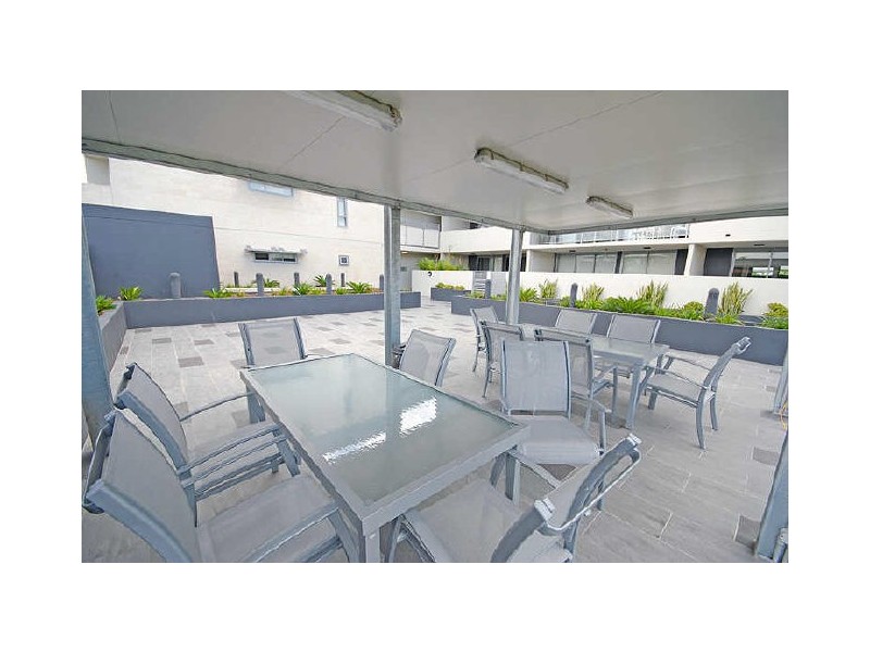 24/18 Riverbend Place, Bulimba QLD 4171