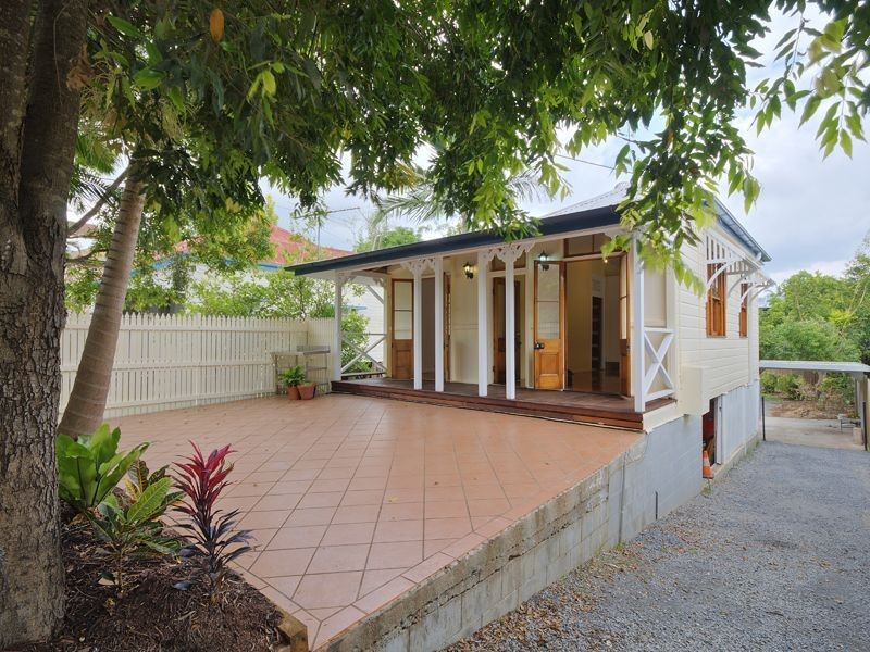 77 Gray Road, West End QLD 4101