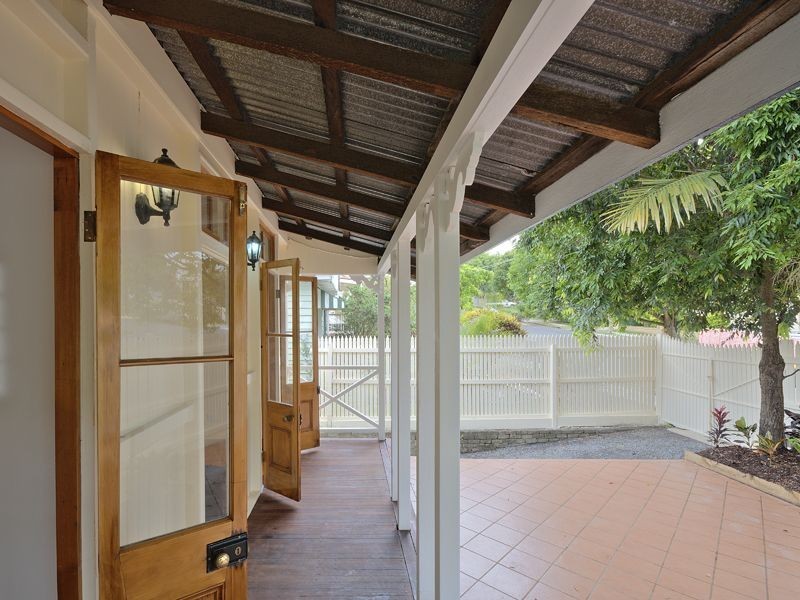 77 Gray Road, West End QLD 4101