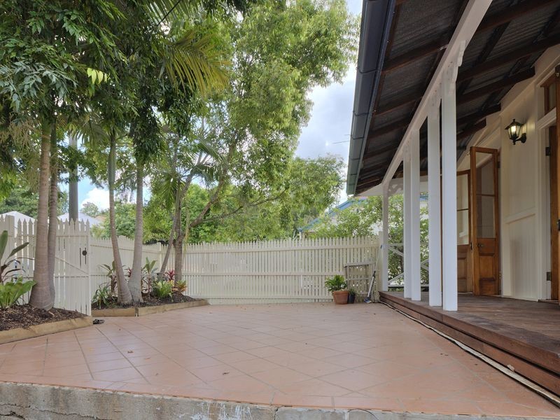 77 Gray Road, West End QLD 4101