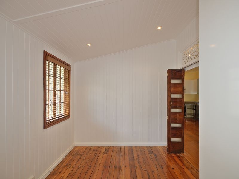 77 Gray Road, West End QLD 4101