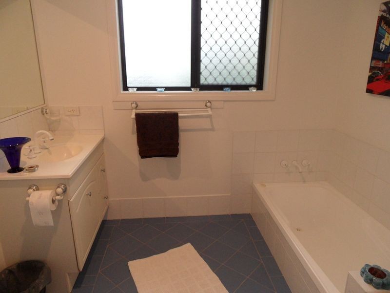 2/65 Wickham Street, Morningside QLD 4170